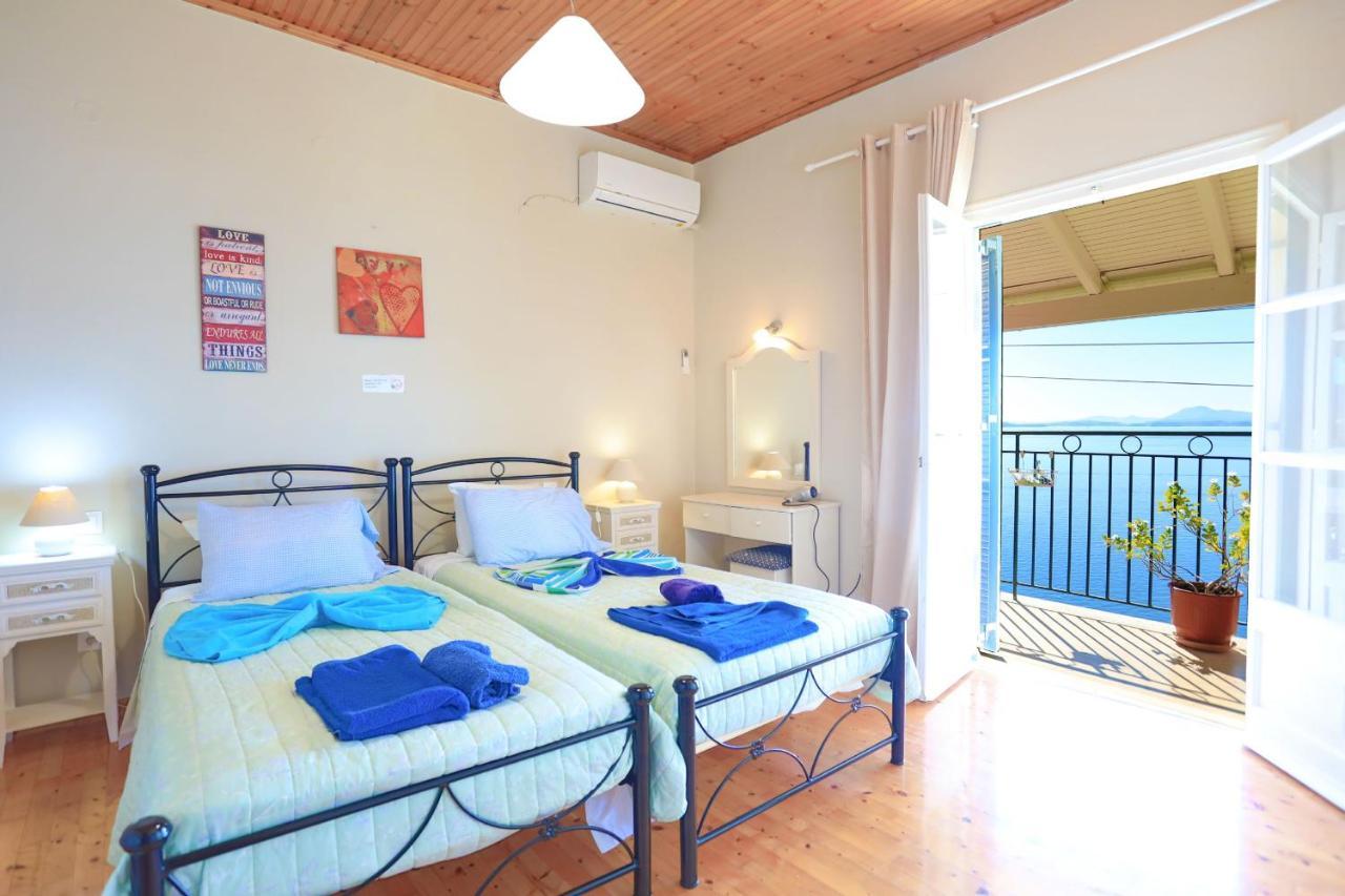 Seaview Calypso Villa Nisaki  Exterior photo